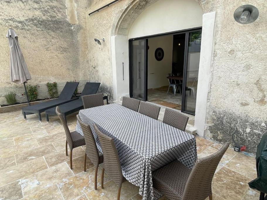 Maison De Charme Avec Piscine Monteux Exterior foto